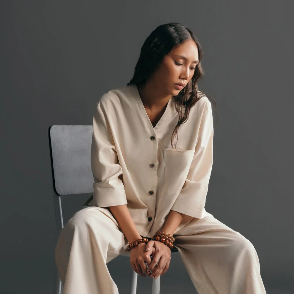 Linen
West